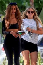 MALIA OBAMA Out for Morning Walk with a Friend in Brentwood 07/24/2022
