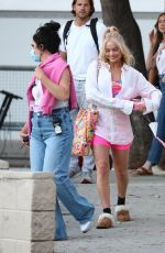 MARGOT ROBBIE Leaves Barbie Seton Her 32nd Birthday 07/02/2022