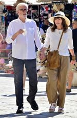 MARY STEENBURGEN and Ted Danson Out on Vacation in Venice 07/08/2022