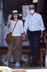 MARY STEENBURGEN and Ted Danson Out on Vacation in Venice 07/08/2022