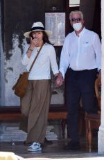 MARY STEENBURGEN and Ted Danson Out on Vacation in Venice 07/08/2022