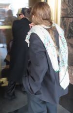 MARYA KATE and ASHLEY OLSEN Leaves Cafe Carlyle in New York 07/19/2022