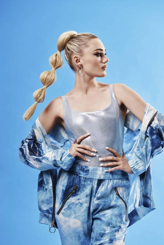 MEG DONNELLY for Los Angeles Confidential, July 2022