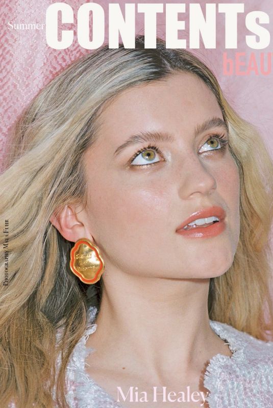 MIA HEALEY for Contents Mode, Summer 2022