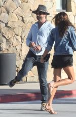 MORGAN BROWN and Gerard Butler Dances to Vintage Grocers Parking Lot Music in Malibu 07/01/2022