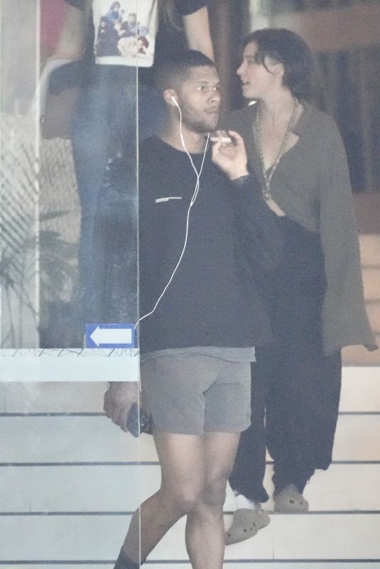 NAOMI SCOTT and Jordan Spence Heading to Wizards Set in Cairns 07/25/2022