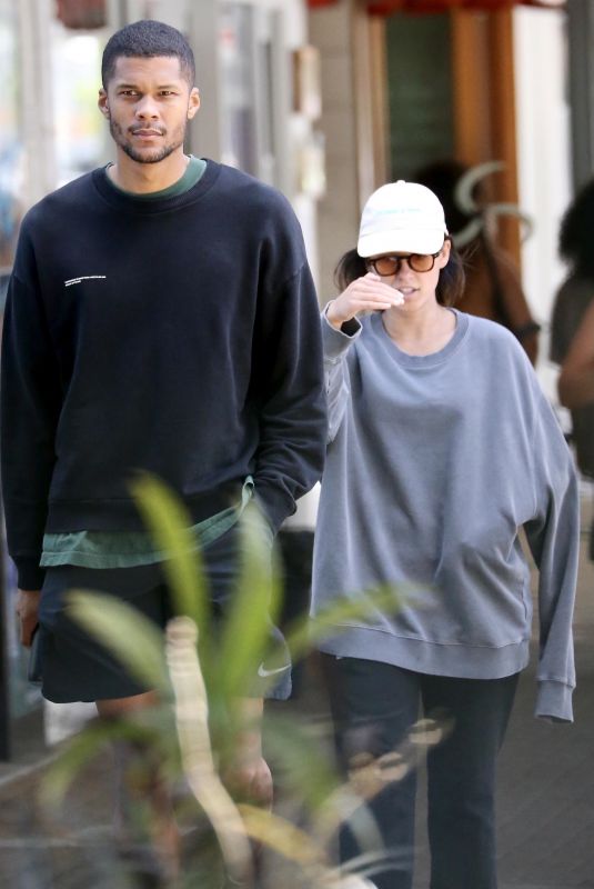 NAOMI SCOTT and Jordan Spence Out in Cairns 07/28/2022