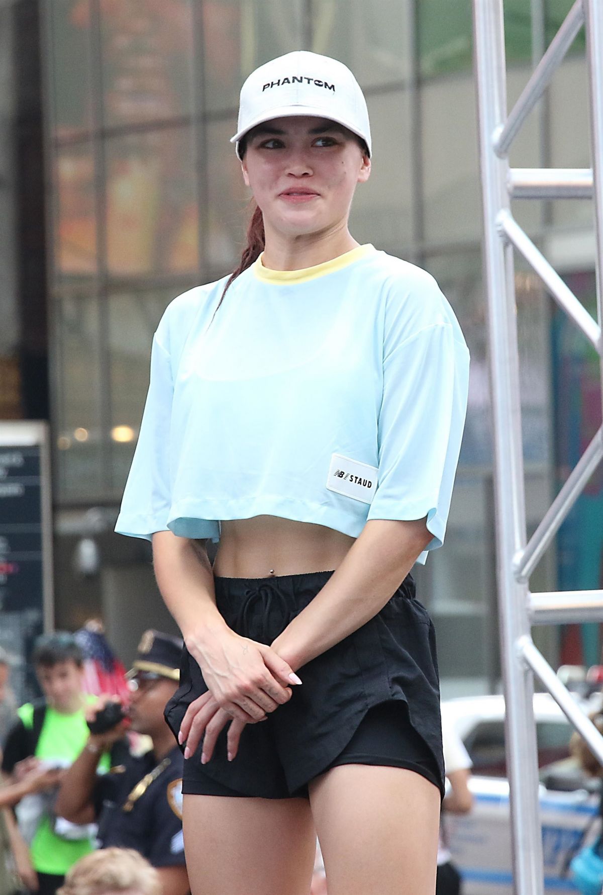 Paris Berelc sporting stylish fitness gear from setactive : r