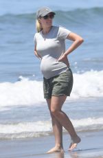 Pregnant HEIDI MONTAG Out at a Beach in Los Angeles 07/20/2022