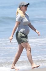 Pregnant HEIDI MONTAG Out at a Beach in Los Angeles 07/20/2022