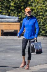 RENNE ZELLWEGER Out Play Basketball in Orange County 07/10/2022