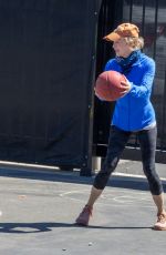 RENNE ZELLWEGER Out Play Basketball in Orange County 07/10/2022