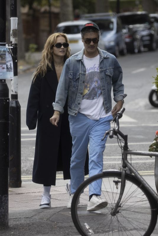 RITA ORA and  Taika Waititi Out in London 07/04/2022
