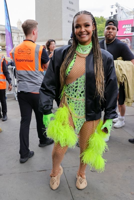 SAMANTHA MUMBA Out at Trafalgar Square in London 07/02/2022