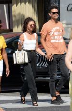 SARAH HYLAND and Wells Adams Shopping at Cartier on Rodeo Drive in Beverly Hills 07/24/2022
