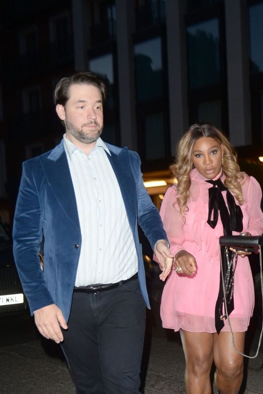 SERENA WILLIAMS Arrives and Leaves 22 Hotel in London 07/05/2022