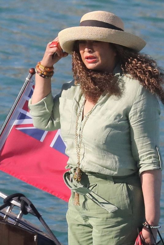 TINA KNOWLES and COOKIE JOHNSON Arrives in Mykonos 07/05/2022