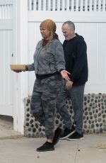 TYRA BANKS Out for Brunch with a Friend at Bluestone Lane Cafe in Venice 07/03/2022