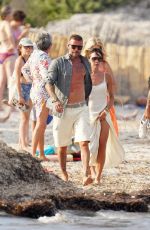 VICTORIA and David BECKHAM Arrives at Ernesto Bertarelli Beach in Saint Tropez 07/23/2022