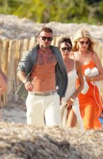 VICTORIA and David BECKHAM Arrives at Ernesto Bertarelli Beach in Saint Tropez 07/23/2022