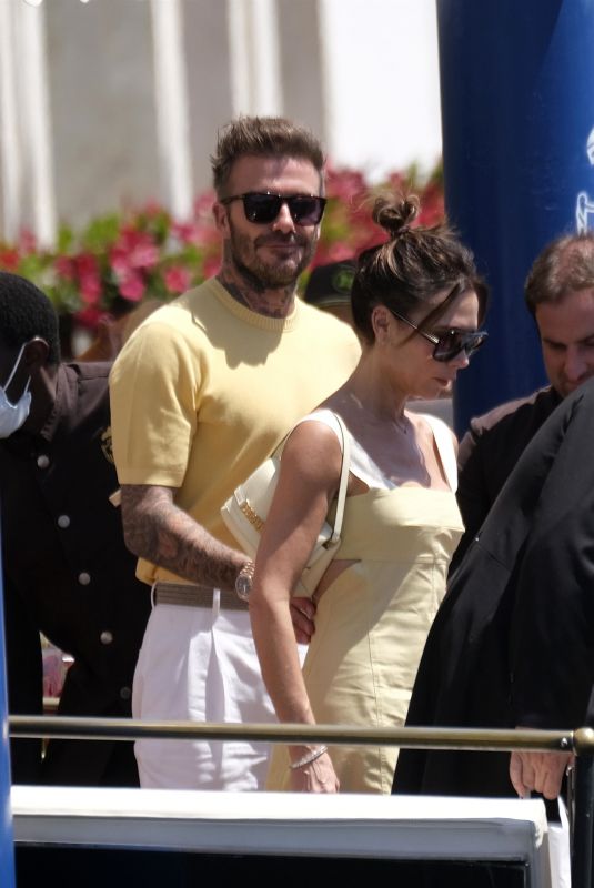 VICTORIA and David BECKHAM at a Boat Ride in Venice 07/05/2022