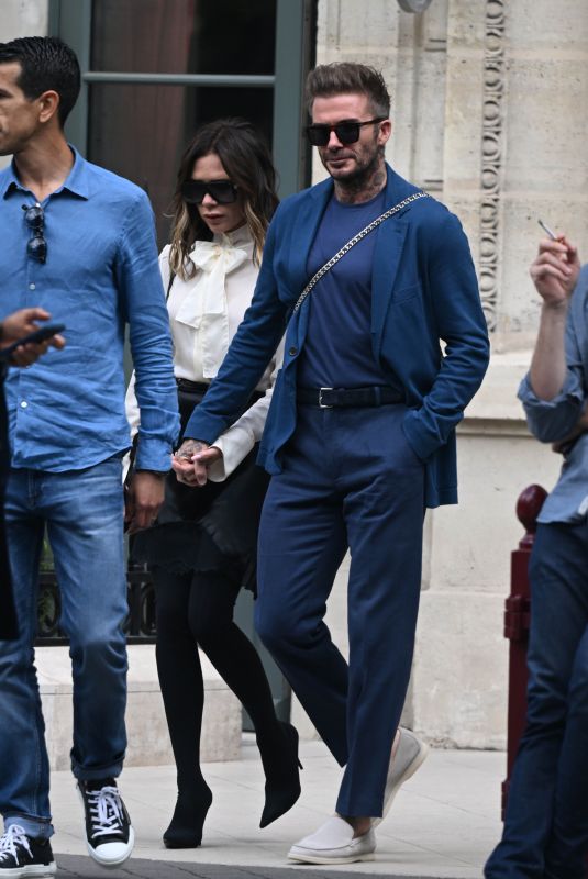 VICTORIA and David BECKHAM Out for Lunch at Le Bristol Hotel in Paris 07/03/2022