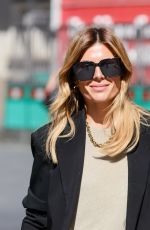 ZOE HARDMAN Leaves Heart Radio in London 07/08/2022