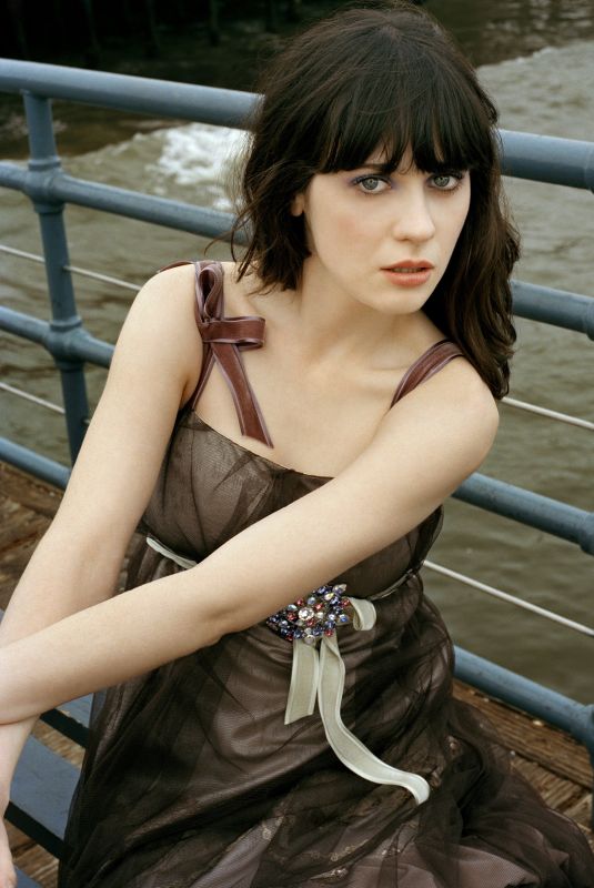 ZOOEY DESCHANEL for Vogue magazine, UK August 2005