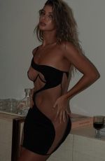 ASHLEY MARIE DICKERSON - Instagram Photos 08/19/2022