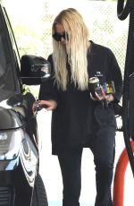 ASHLYE BENSON at a Gas Station in Los Feliz 08/02/2022