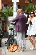 AUBREY PLAZA Out for Lunch in New York 08/10/2022