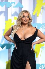 BEBE REXHA at 2022 MTV VMA