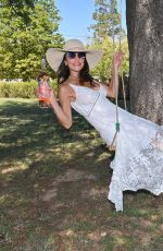 BETHENNY FRANKE Teams up with The Chateau Roubine Estate Her Glamorous Rose Forever Young in Lorgues 08/03/2022