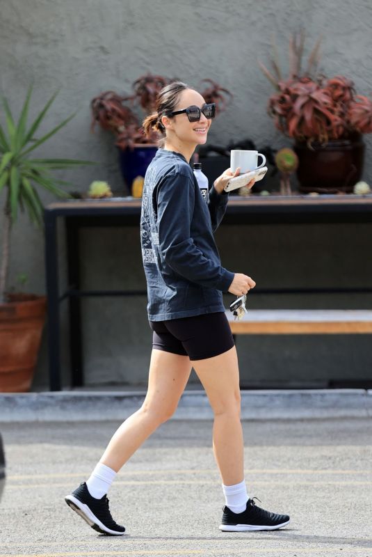 CARA SANTANA Arrives at a Gym in Los Angeles 08/05/2022