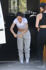 CARA SANTANA Stretches Out Before Hetting Her Workout Done in Los Angeles 08/12/2022