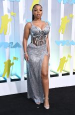 CHLOE BAILEY at 2022 MTV VMA
