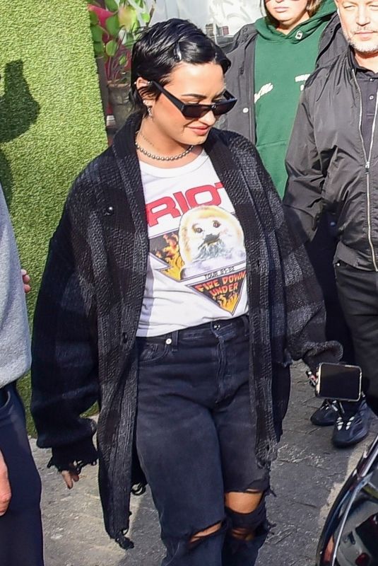 DEMI LOVATO Out for Lunch in Sao Paulo 08/30/2022