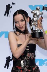 DOVE CAMERON at 2022 MTV VMA