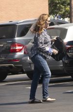 ELIZABETH PERKINS Out Shopping in Los Angeles 08/28/2022