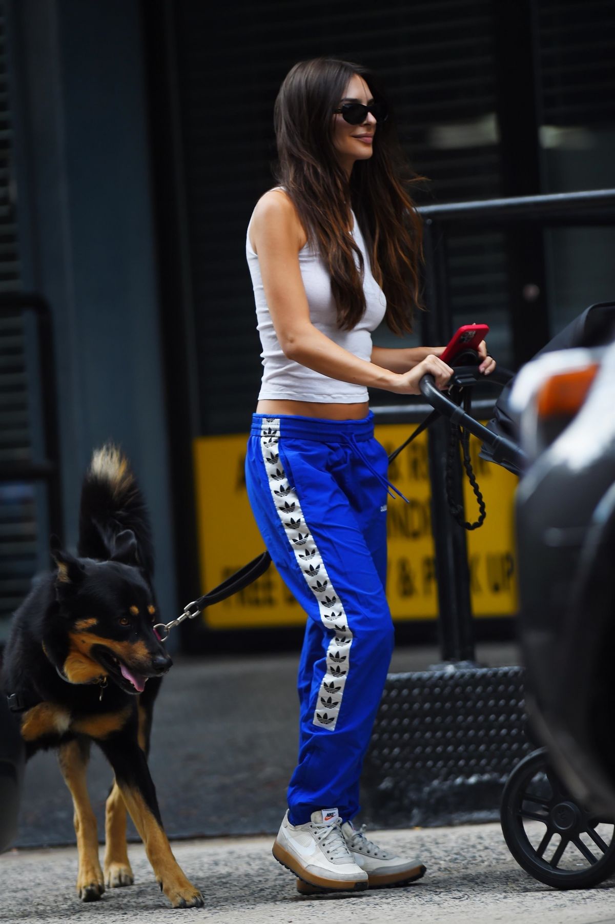 EMILY RATAJKOWSKI Out With Her Baby And Dog In New York 08 27 2022 emily-ratajkowski-out-with-her-baby-and-dog-in-new-york-08-27-2022