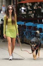 EMILY RATAJKOWSKI Walks Her Dog Out in New York 08/10/2022