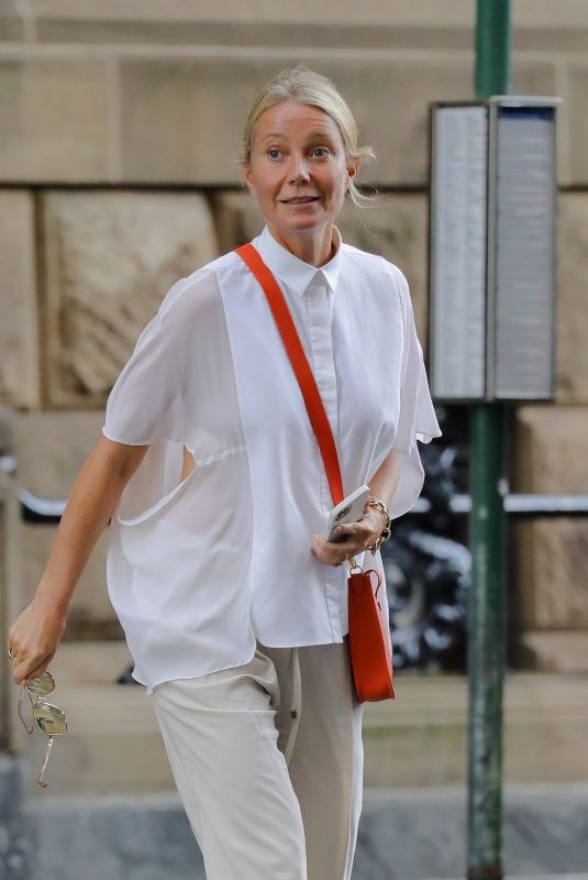GWYNETH PALTROW Leaves The Dakota Building in New York 08/09/2022