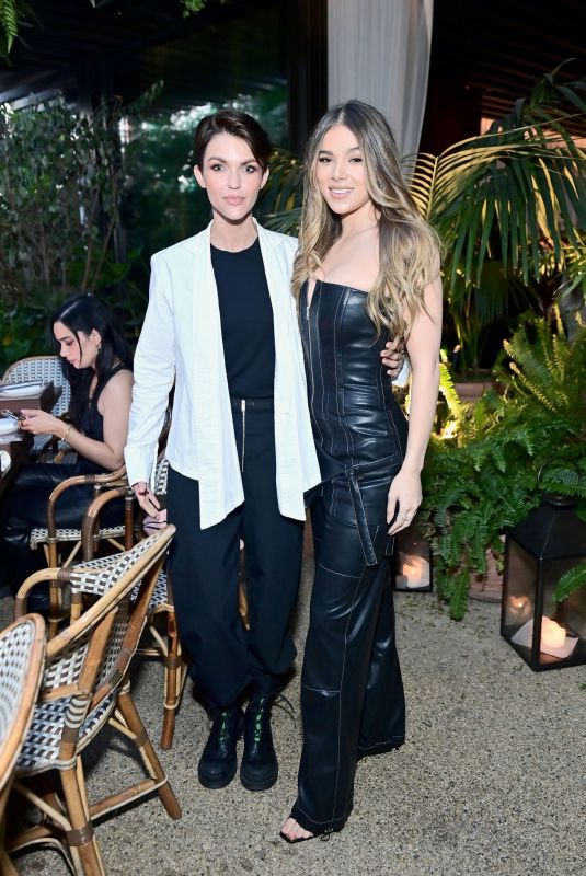 HAILEE STEINFELD at Patrick TA Beauty