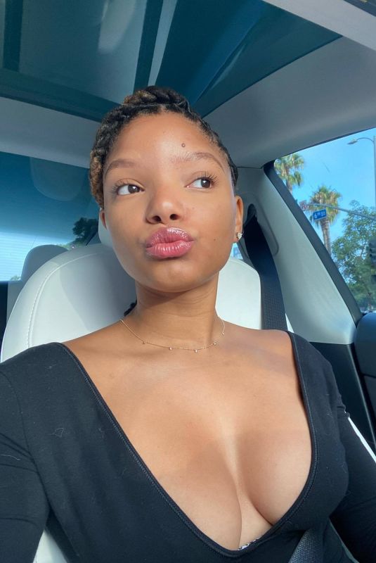 HALLE BAILEY - Instagram Photos 08/29/2022