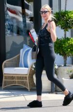 HEATHER RAE YOUNG Leaves Pilates Class in Newport Beach 08/02/2022