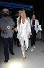 HEIDI KLUM Leaves America