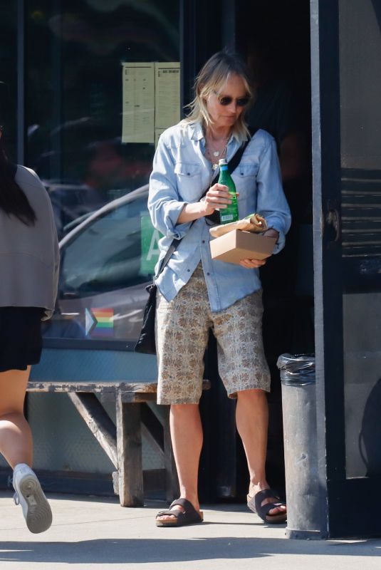 HELEN HUNT Out for Lunch in Los Angeles 08/01/2022