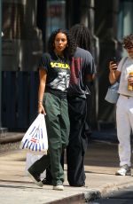 JASMINE DANIELS Out Shopping in New York 07/31/2022