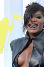 JAYLAH HICKOM at 2022 MTV VMA