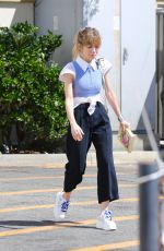 JENNETTE MCCURDY Arrives at Her Book Signing in Los Angeles 08/13/2022